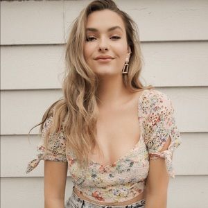 Meet your Posher, Mikayla